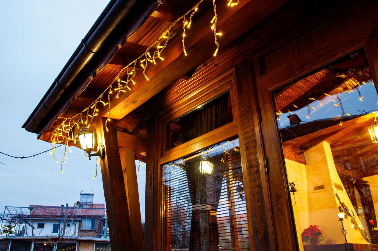 Villa Gamma Pavel Banya Exterior photo